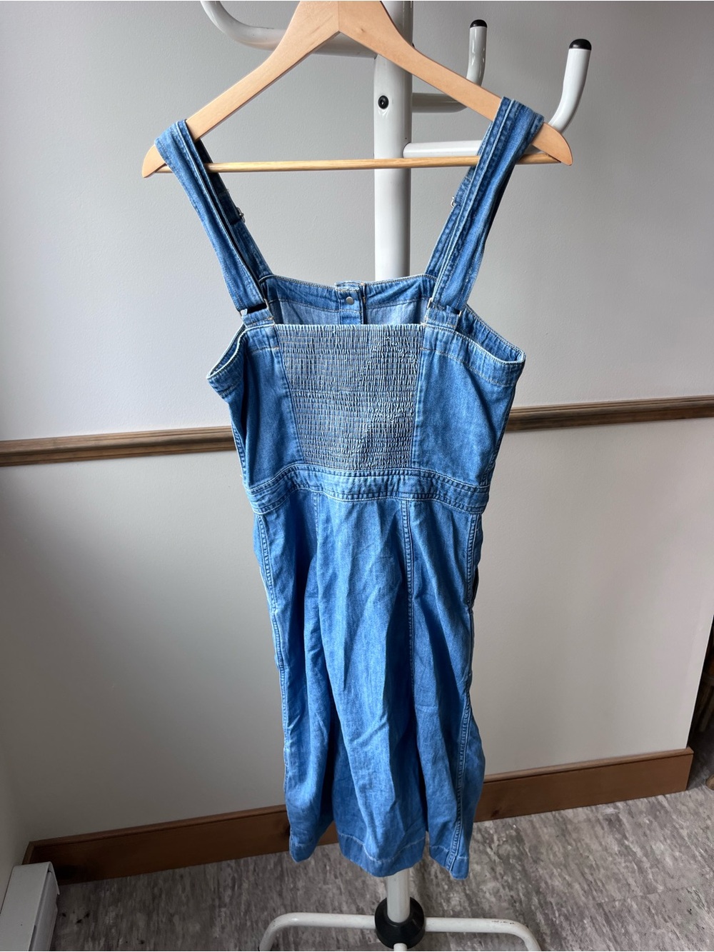 Levi’s Denim Button-Front Pinafore Dress - Blue - Picture 2 of 4